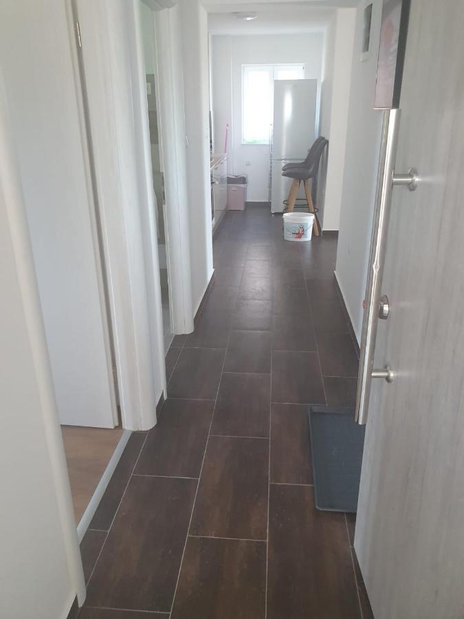 Muring Apartments Tribalj Esterno foto